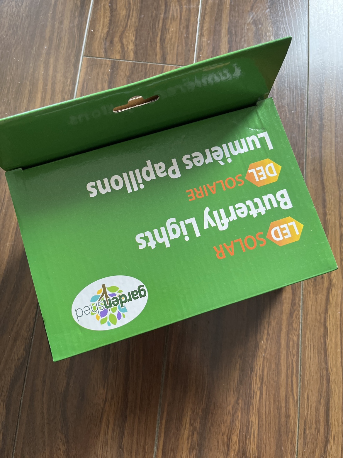 Garden-Sized Solar Butterfly Lights image indicator(2)