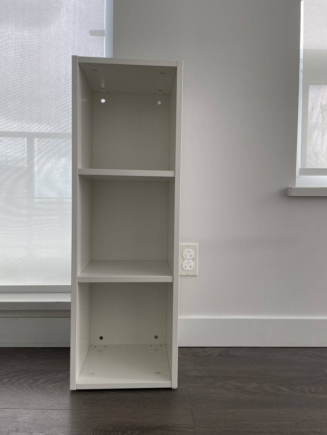 White shelf unit ikea