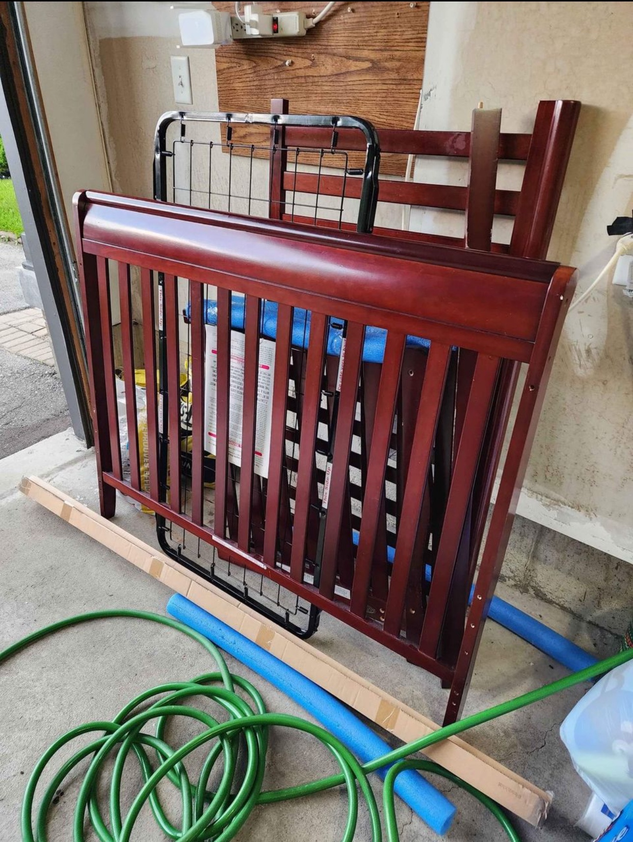 Baby crib - photo 2