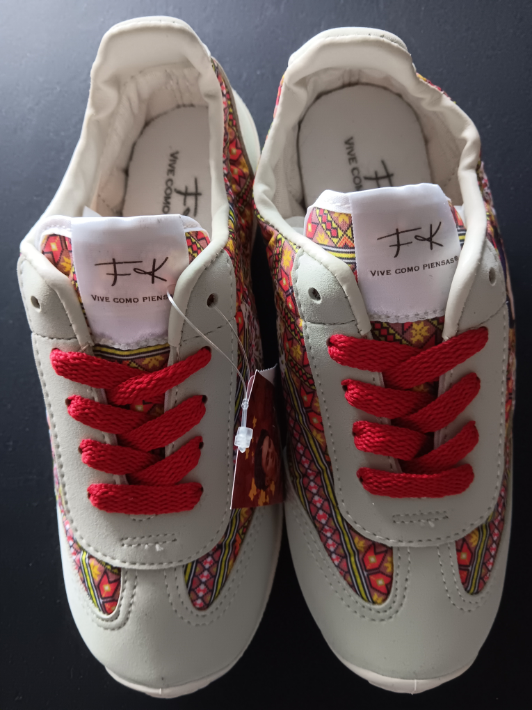Frida Kahlo Sneakers (Limited Edition) - photo 2