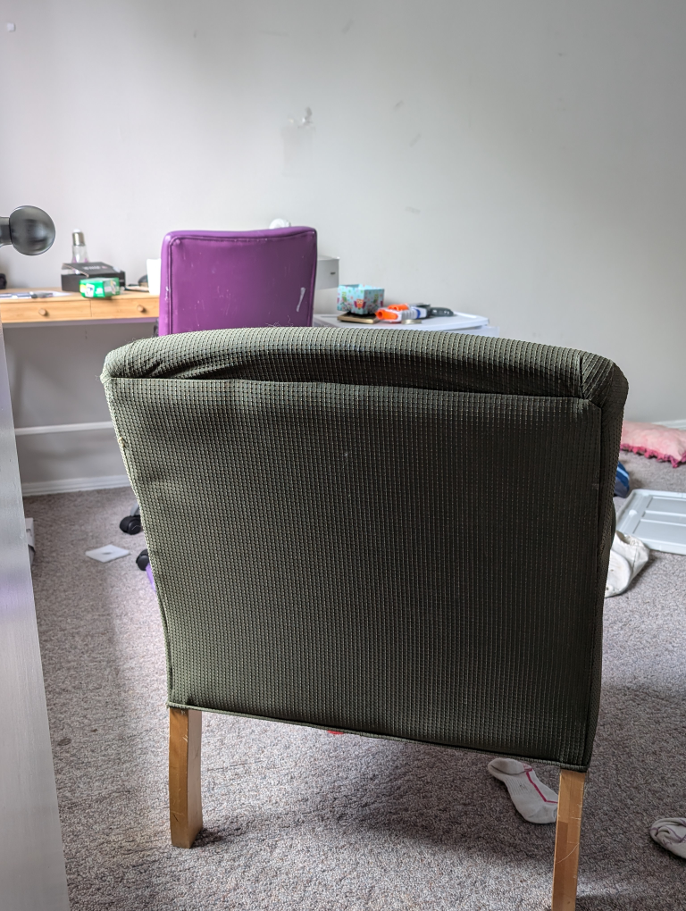 Green Armchair - photo 2