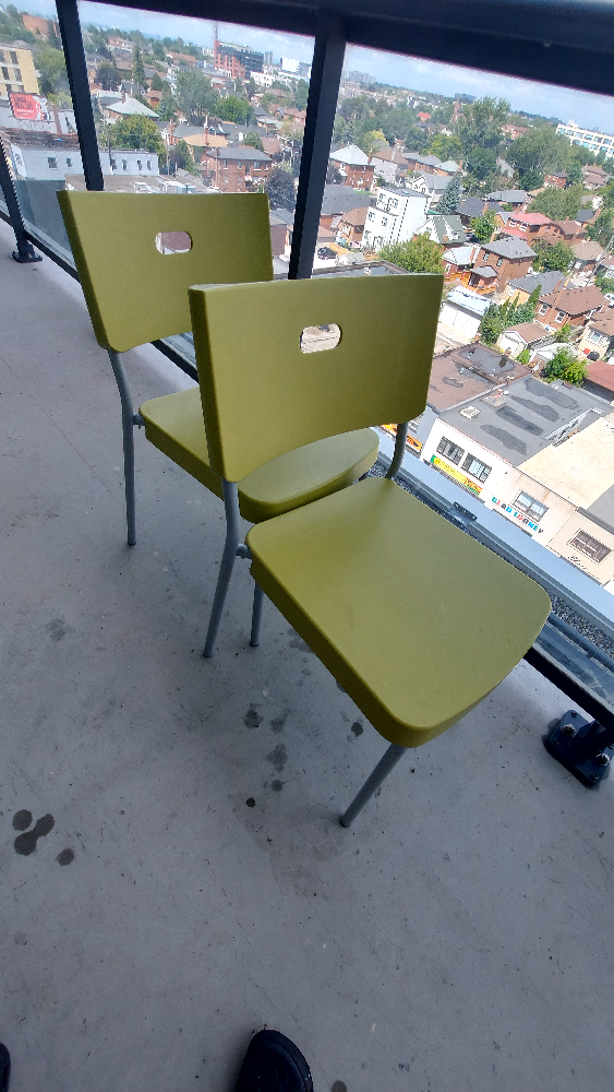 2 Ikea Chairs for sale, very good condition thumbnail