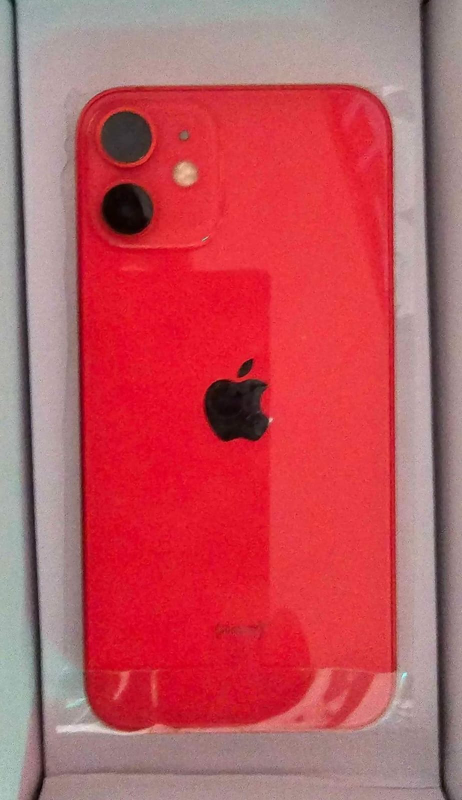 iphone 12 mini RED - photo 2