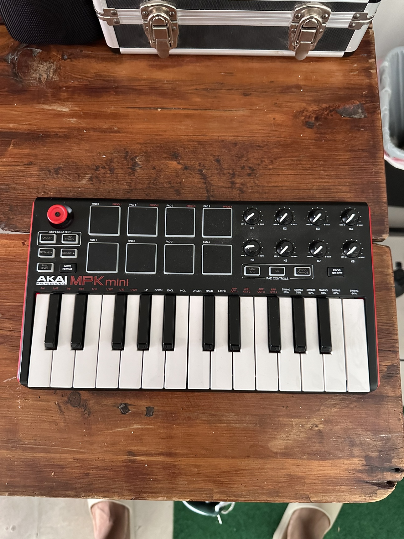Akai MPK Mini Keyboard thumbnail