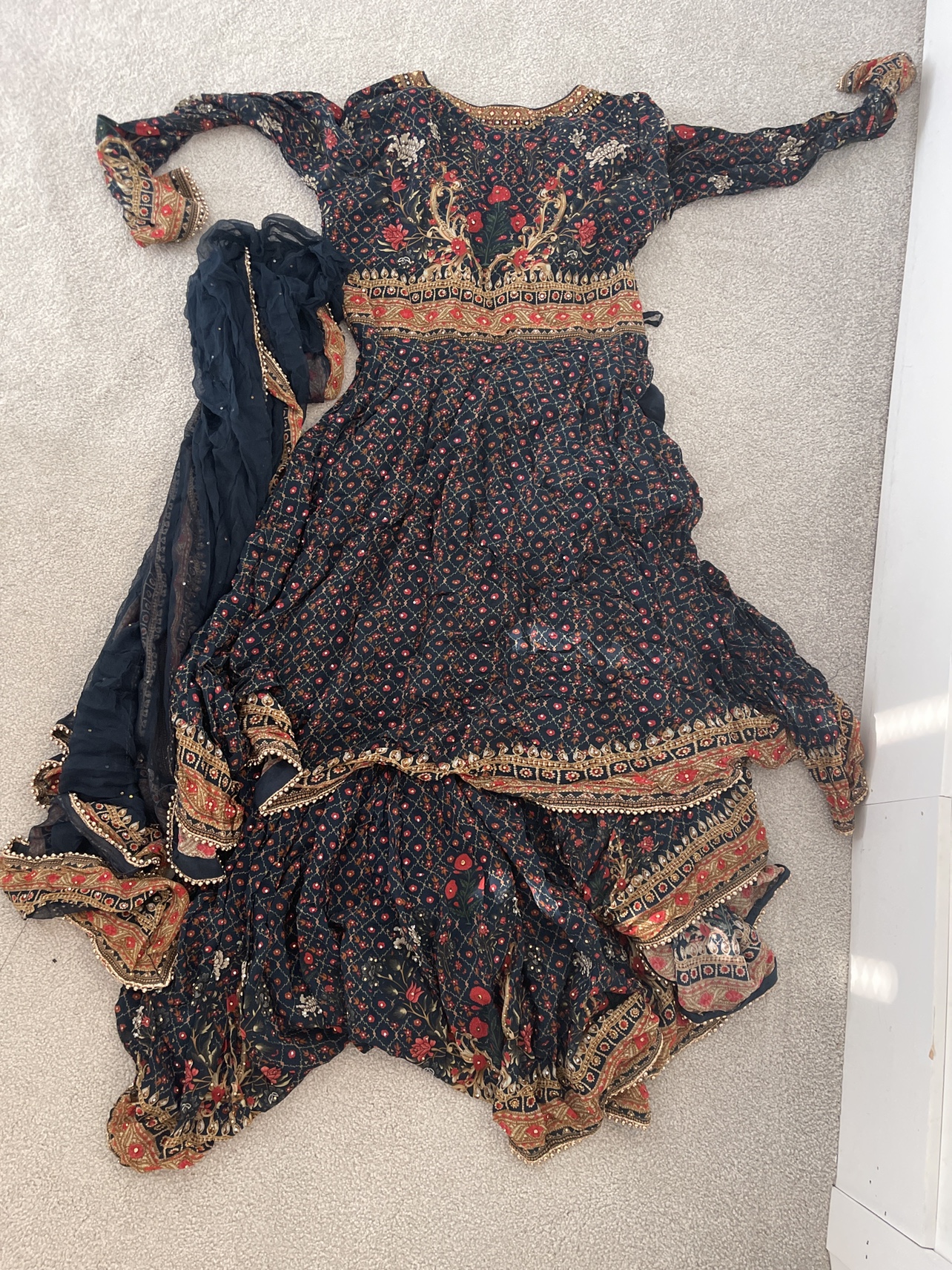 Punjabi suit