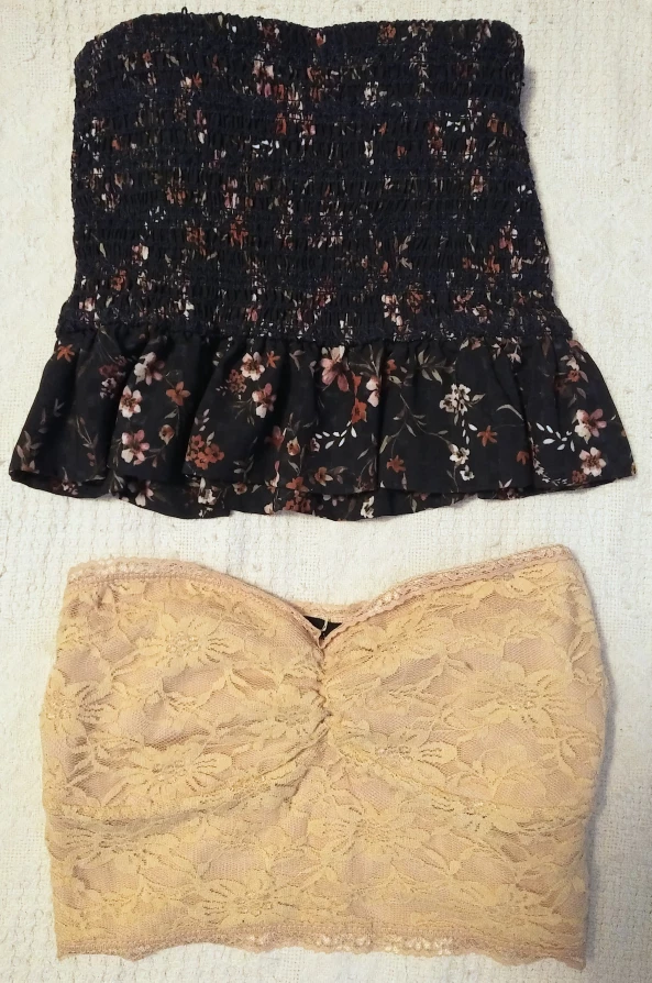 Women's $5 Tops - Size Small image indicator(4)