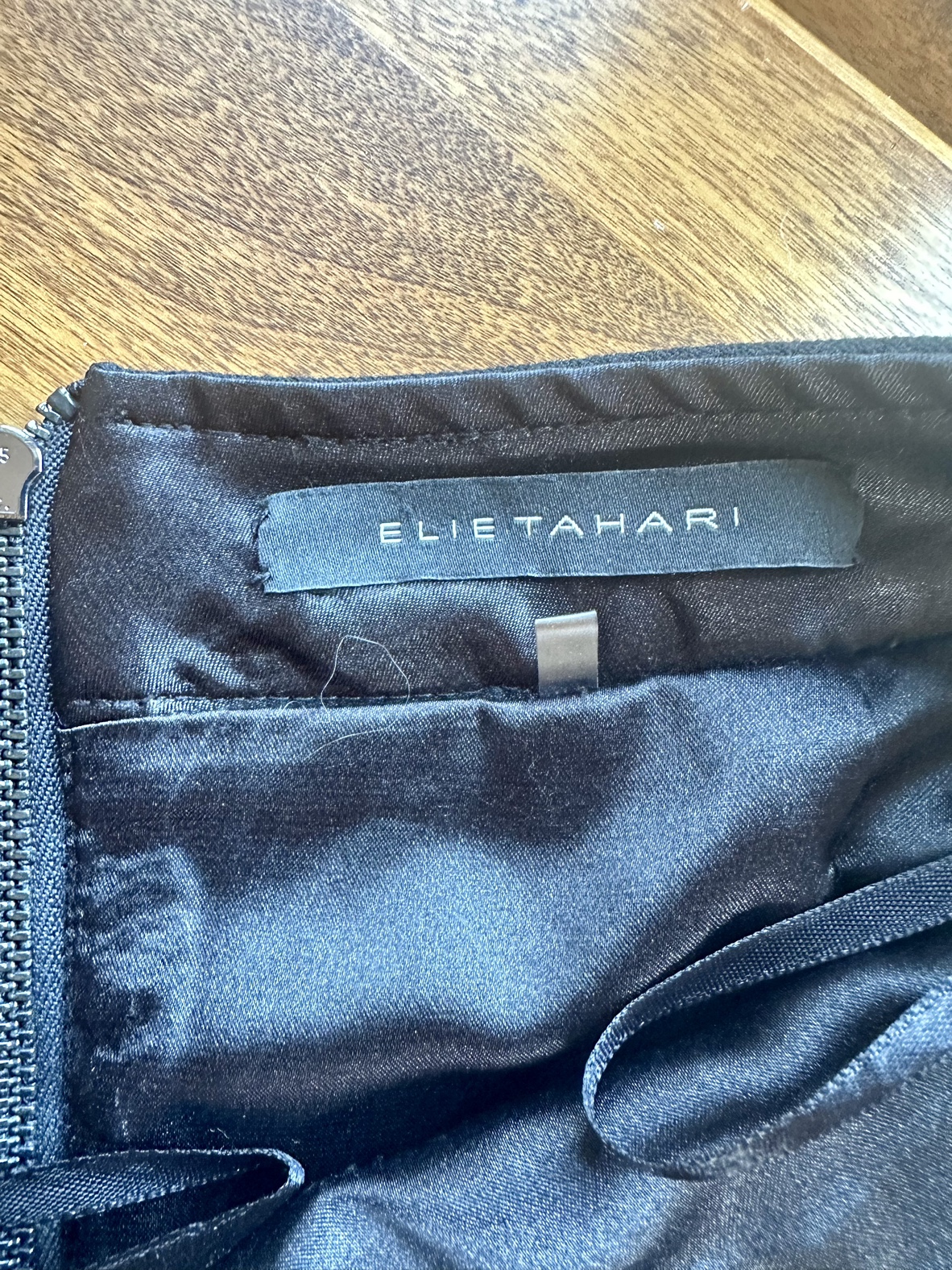 Elie Tahari Black Wool Pencil Skirt - photo 4