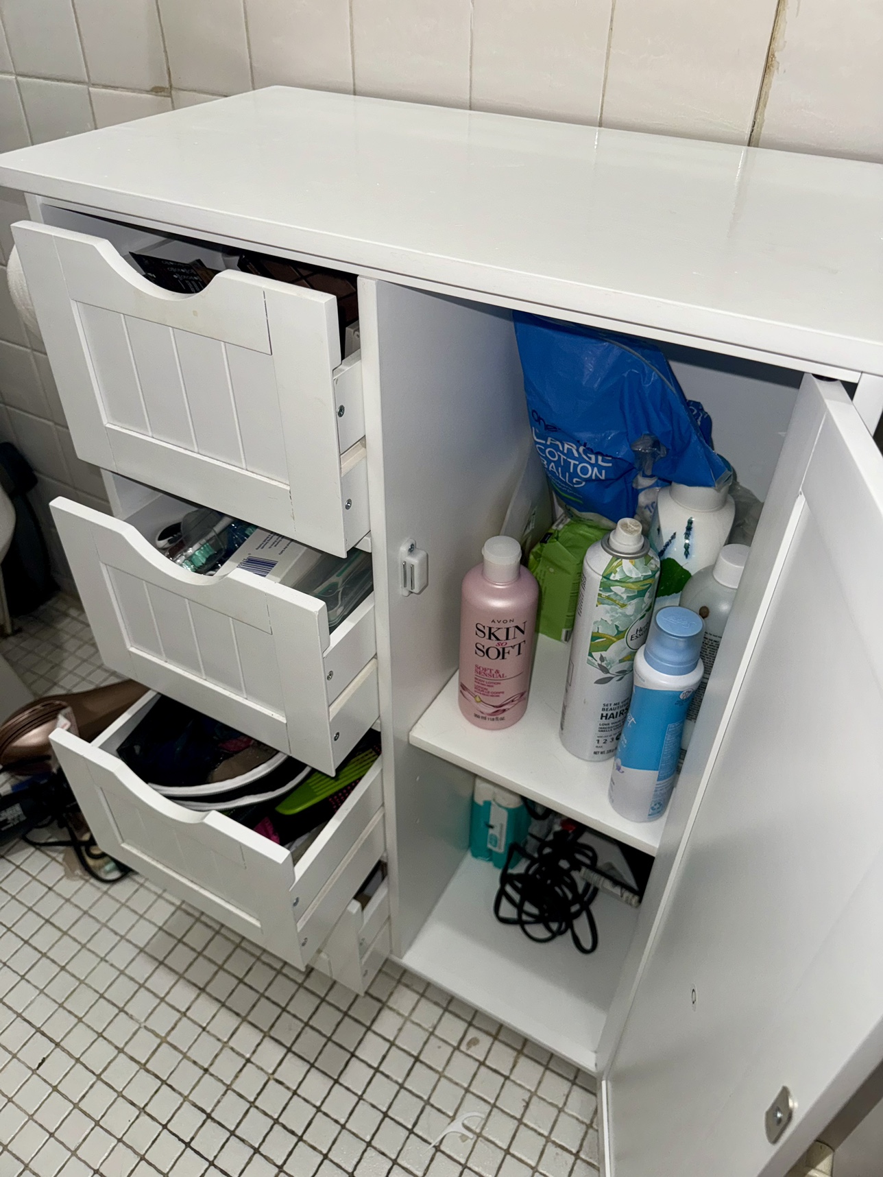 White Bathroom Cabinet - photo 4