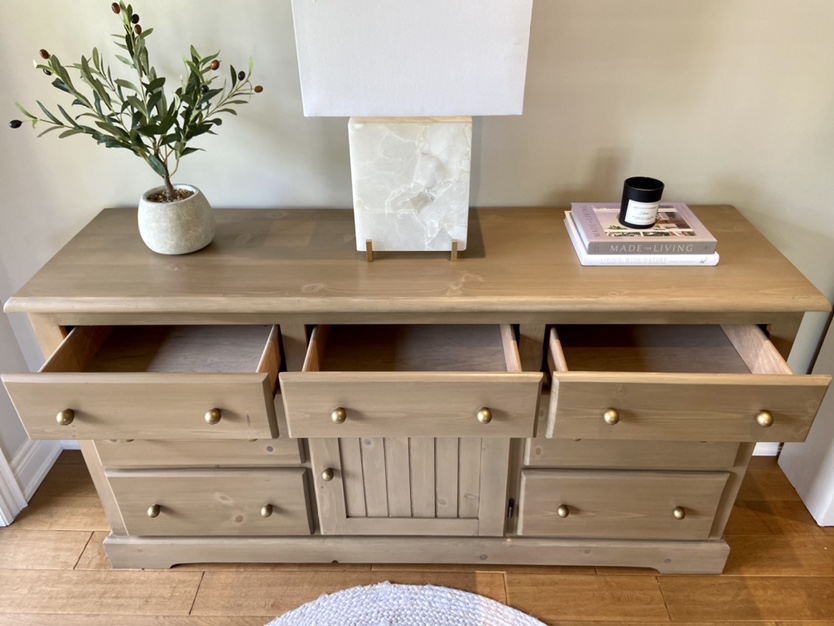 Solid Pine Dresser thumbnail