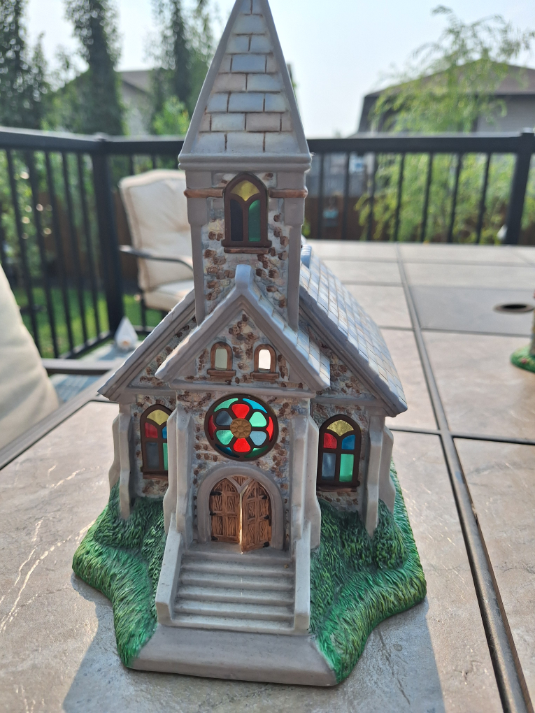 Party light church thumbnail