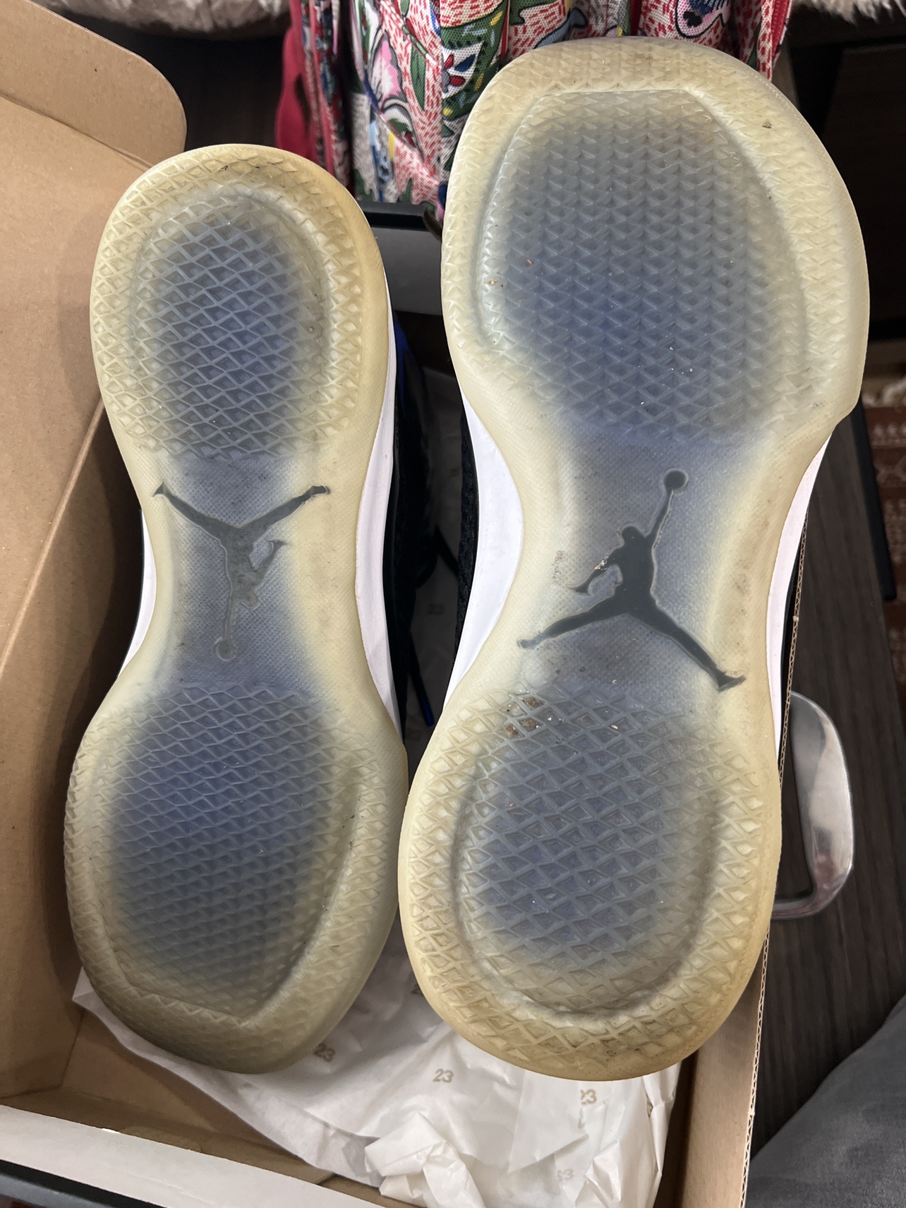 Air Jordan space jam - photo 3