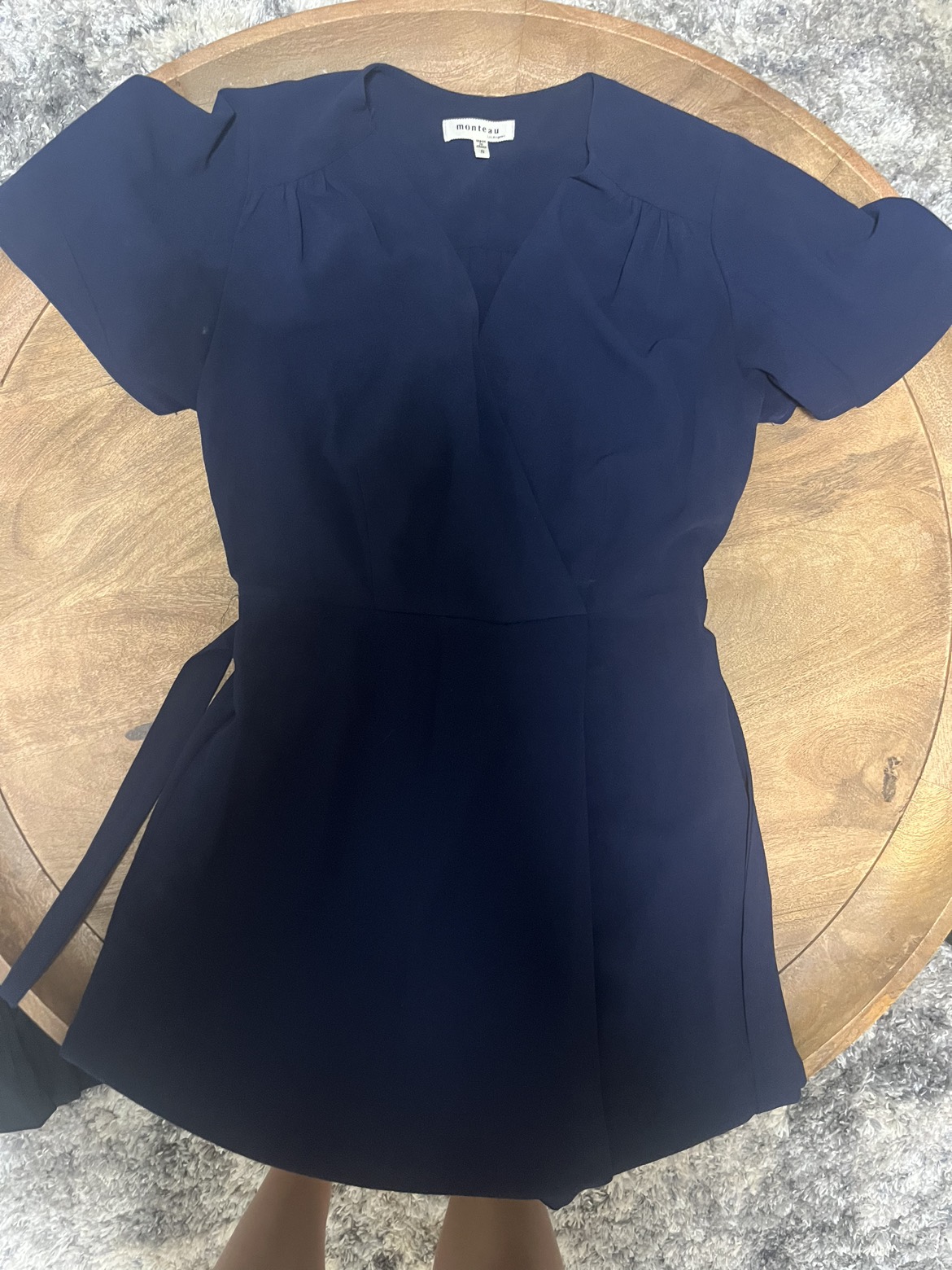 Women’s/Teen Clothing Bundle image indicator(6)