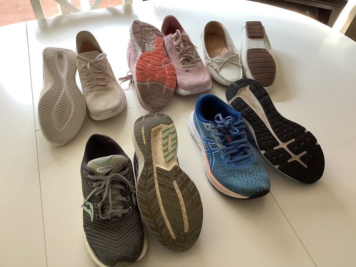 Women’s Shoes thumbnail