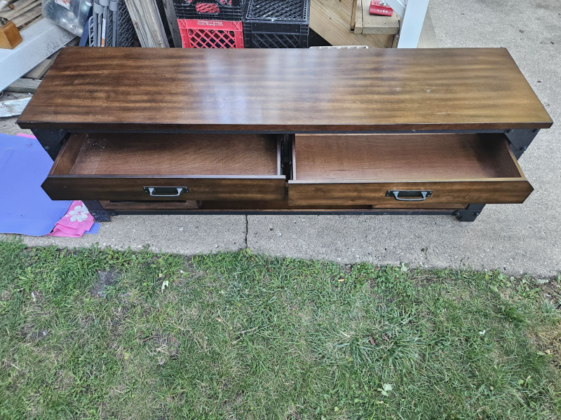 6 ft. entertainment tv stand - photo 4