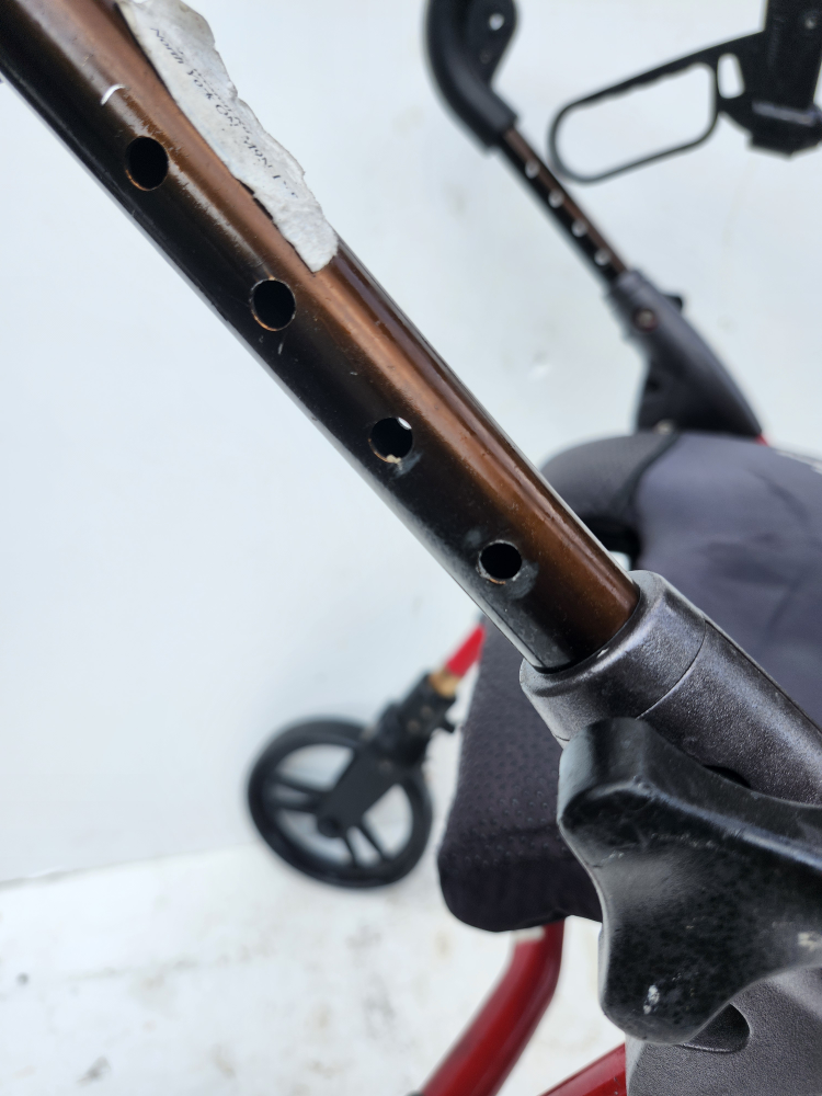 Aluminum Height Adjustable WALKER WITH SEAT 8 "WHEELS: image indicator(5)