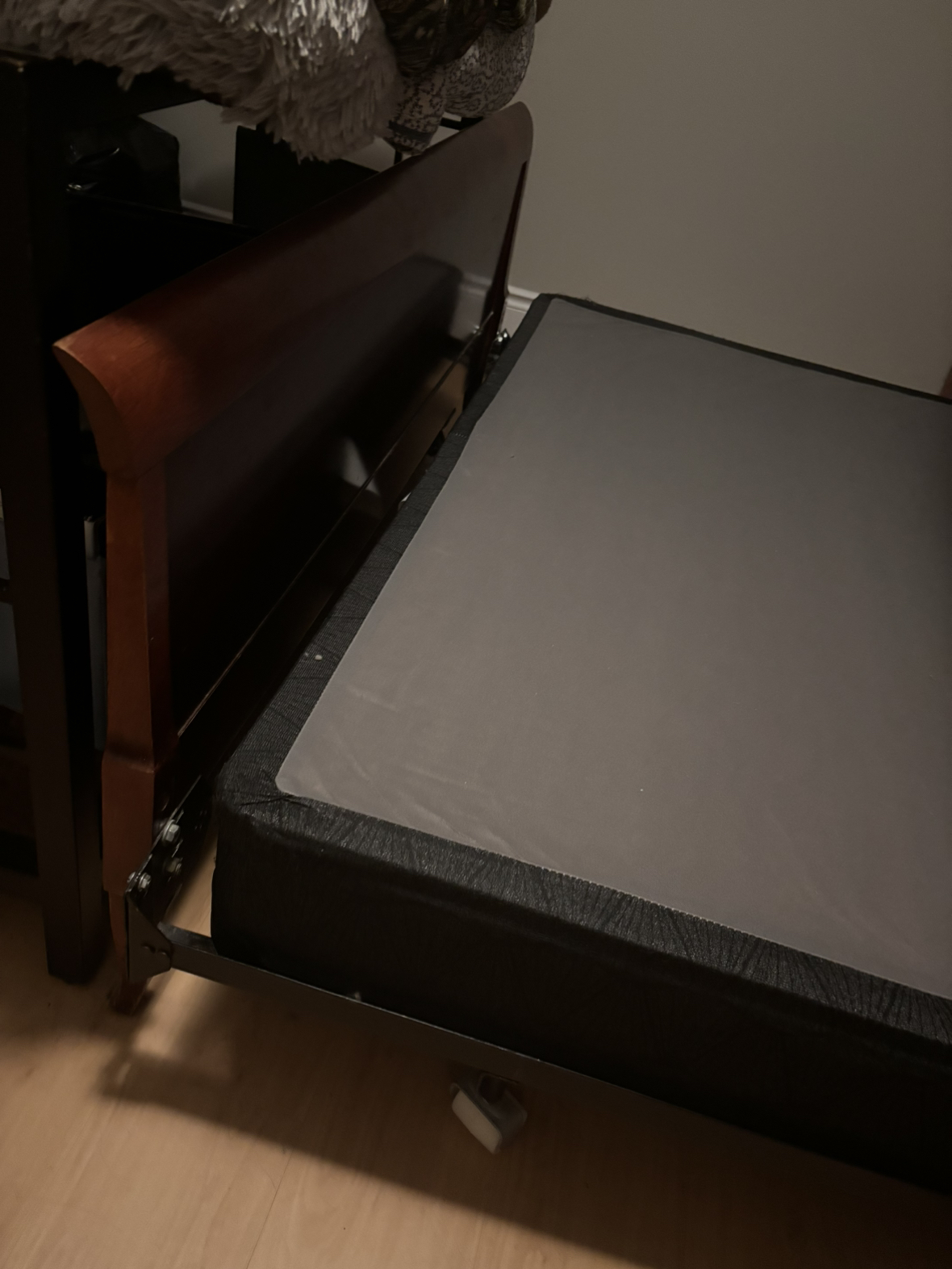 Queen Size Wooden Bed moving sale image indicator(4)