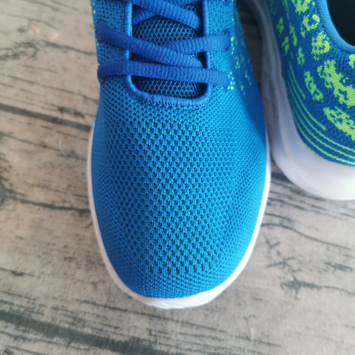 Brand New Blue Running Shoes - Size 9 image indicator(6)