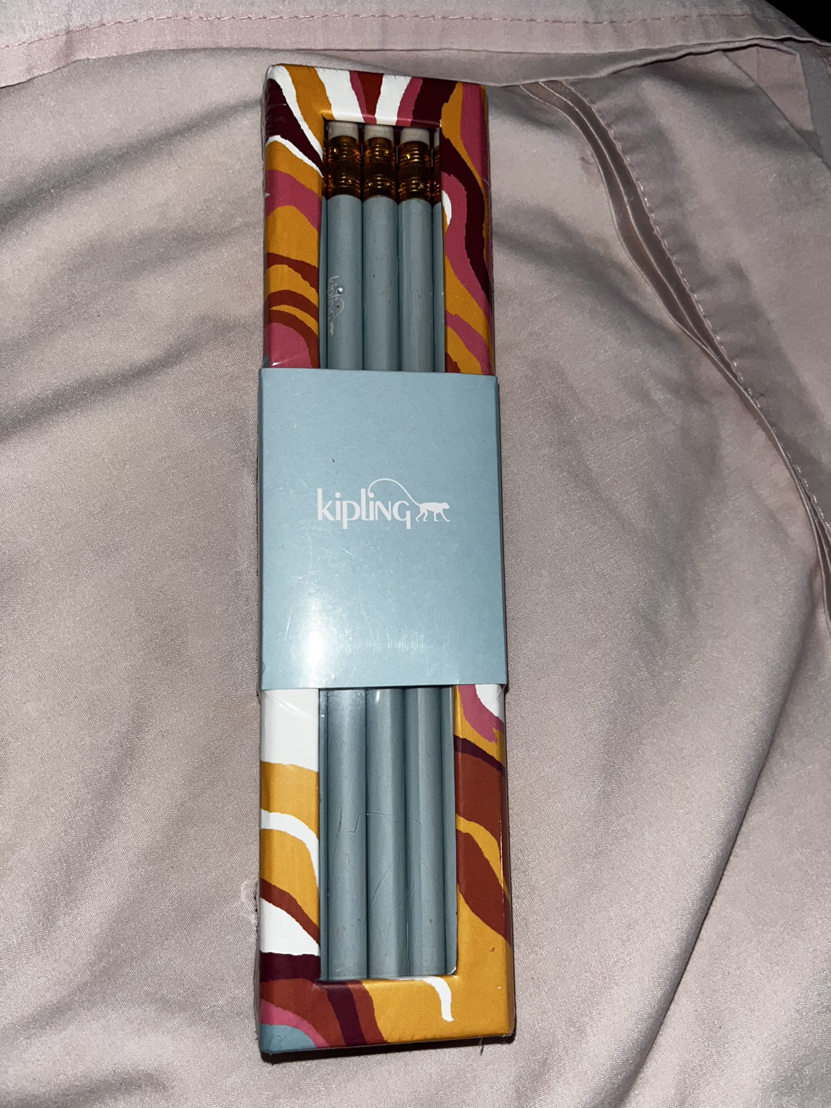 Kate Spade Gold Pencil Set and Kipling set image indicator(5)