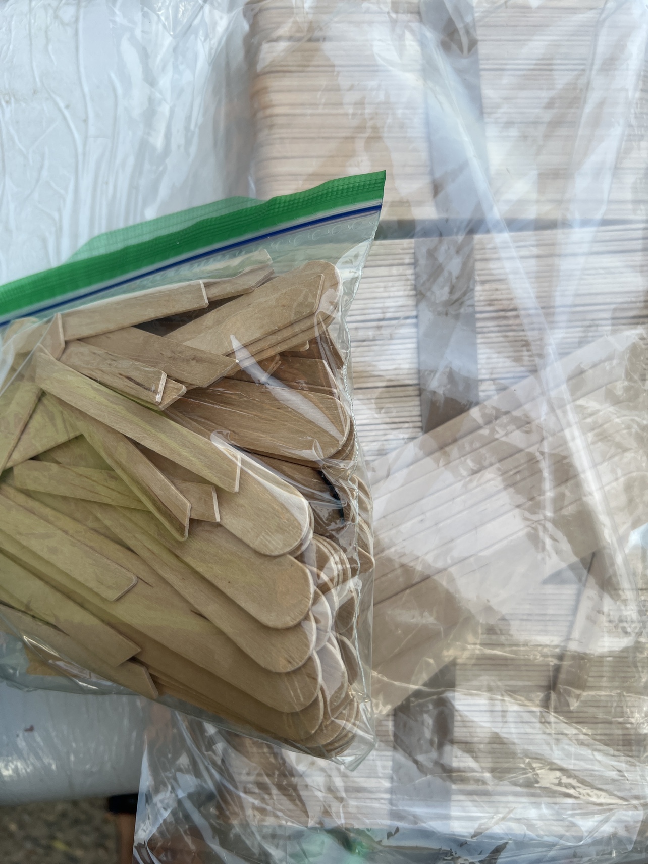 Waxing spatulas approximately 450 in qty
