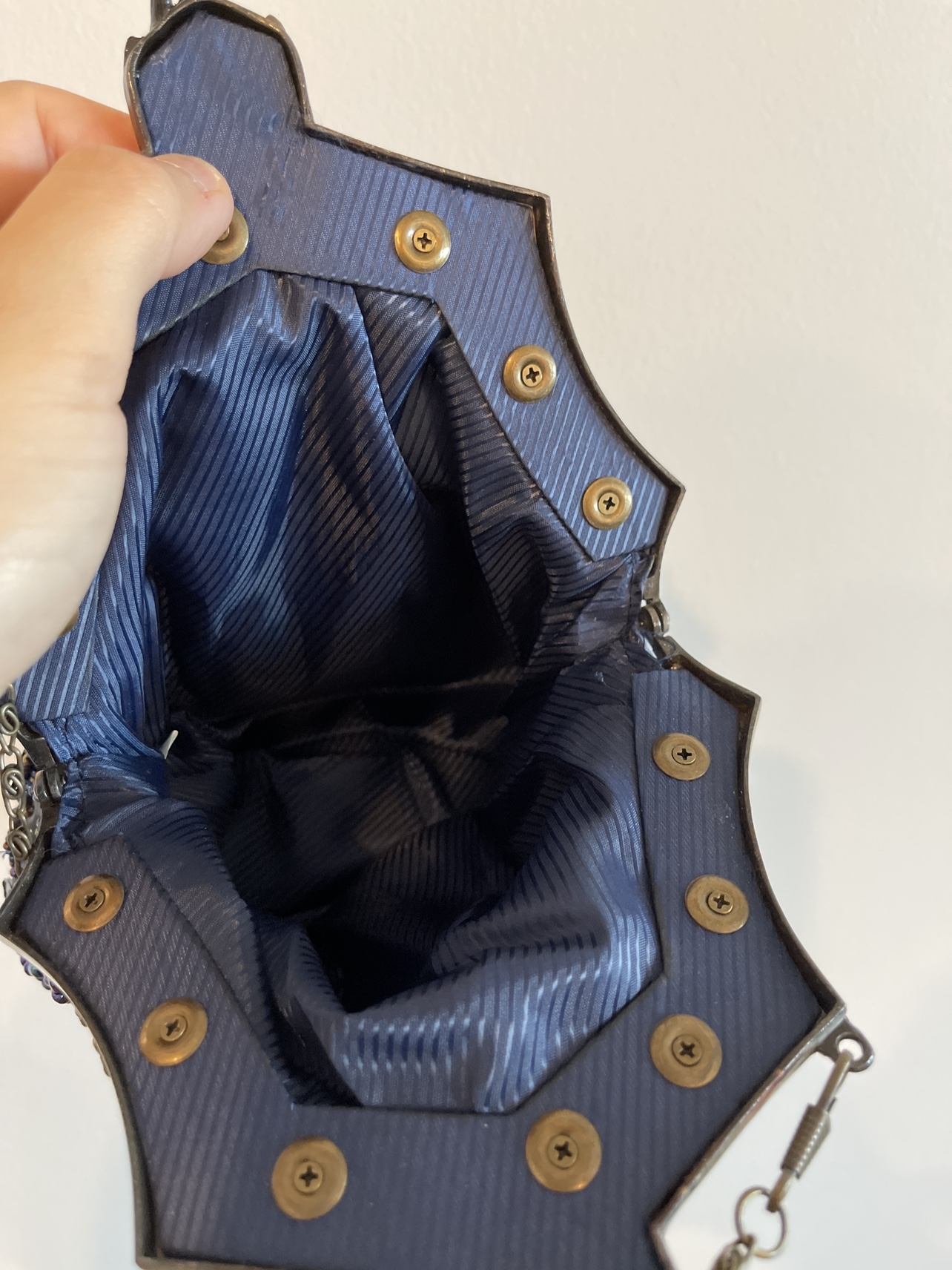 Beaded Evening Clutch image indicator(6)