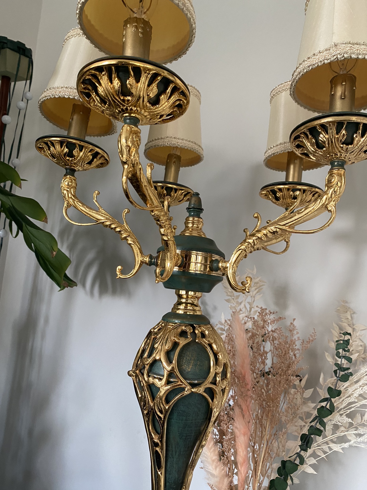 Vintage Ornate 5-Arm Candelabra Lamp - photo 4