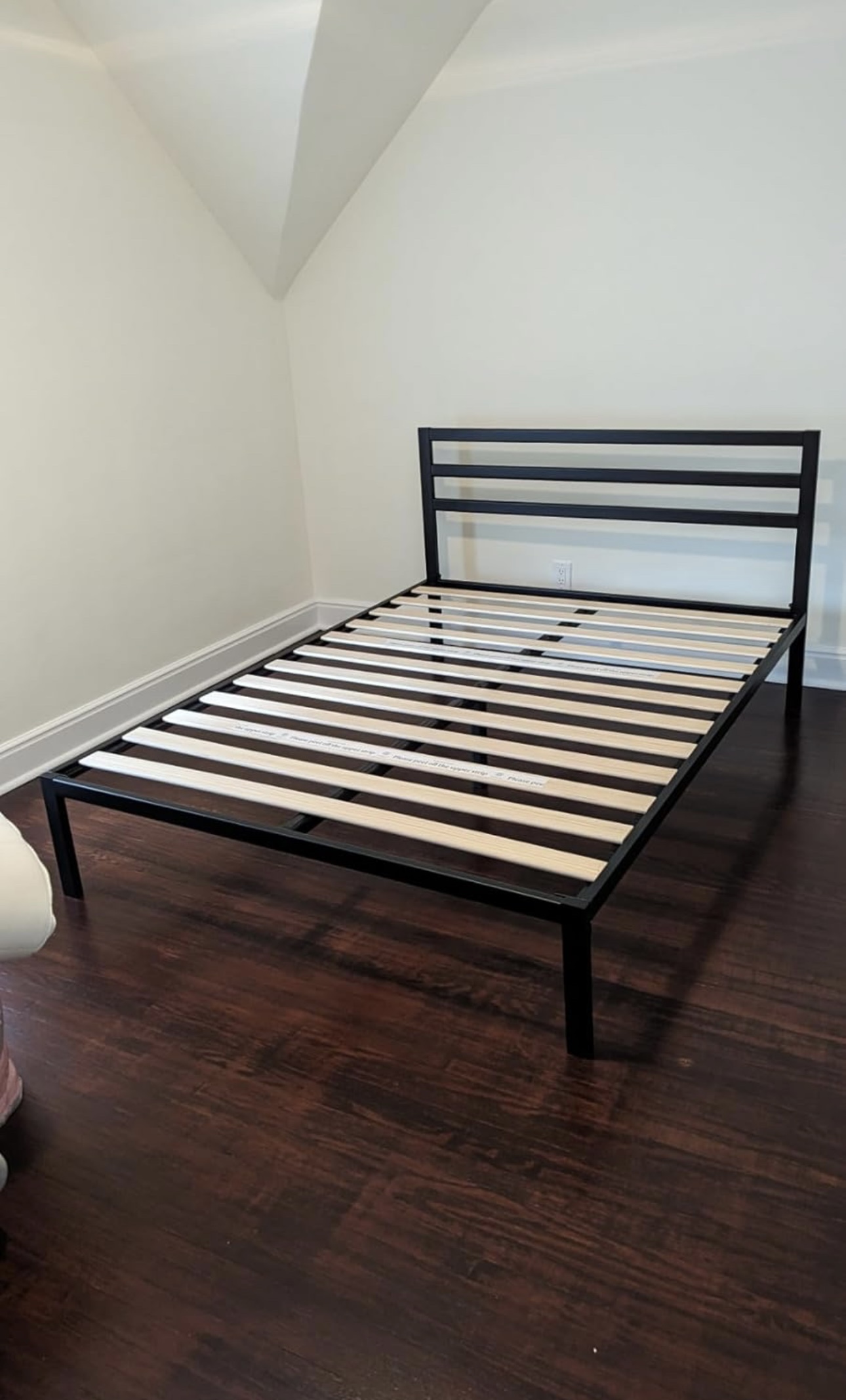 Queen Bed Frame - Bed Frame with Headboard, Wood Slat Support