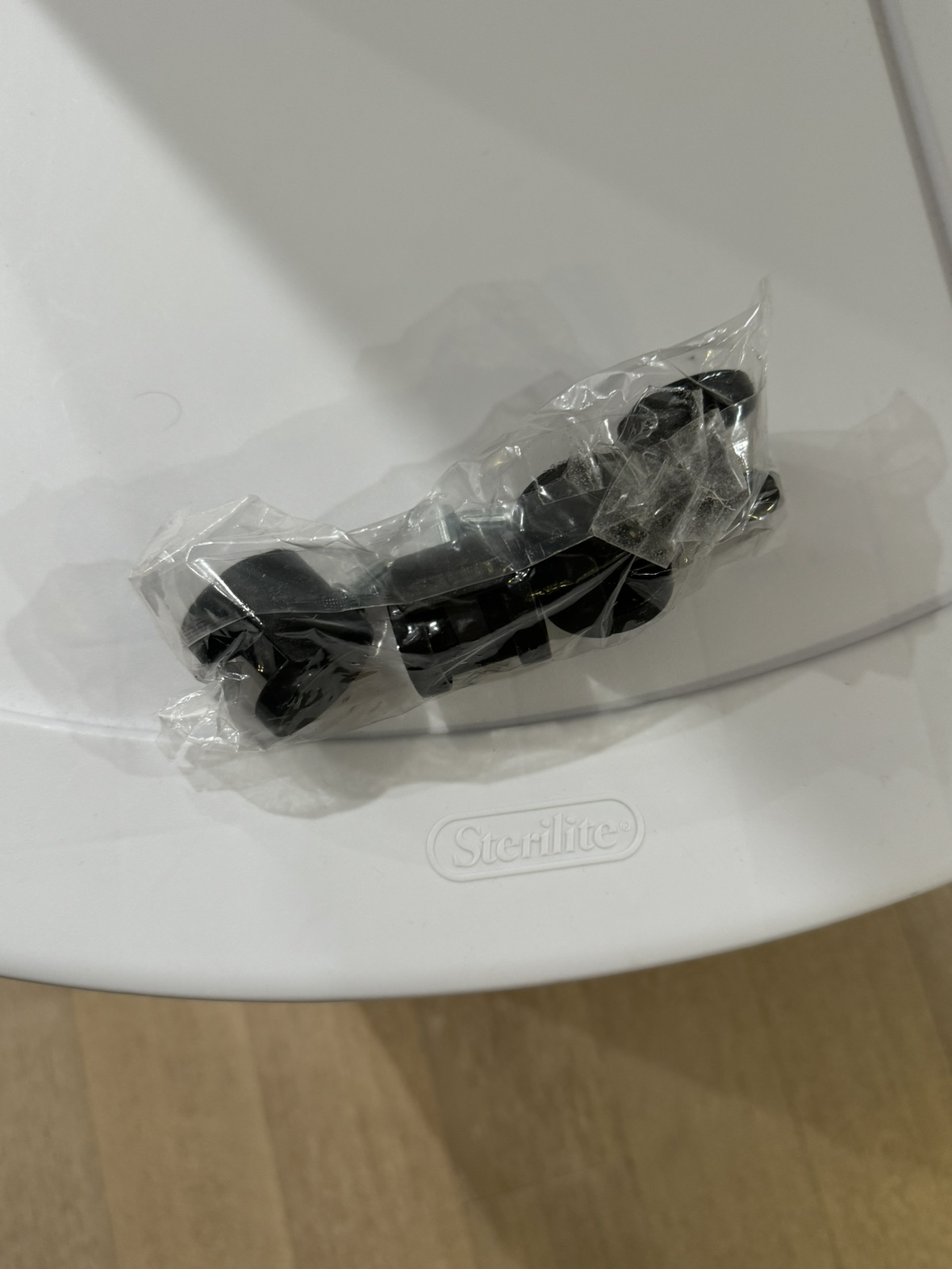 3 drawers cart (wheels can be attached) - photo 3