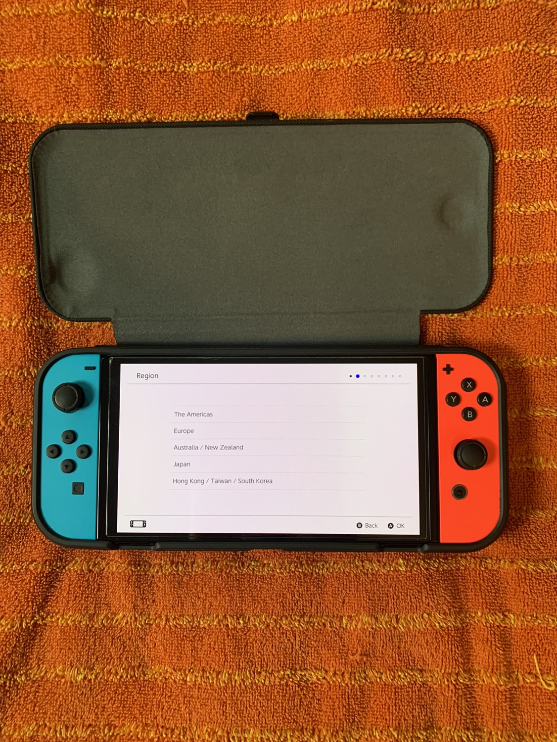 OLED Nintendo Switch - photo 2