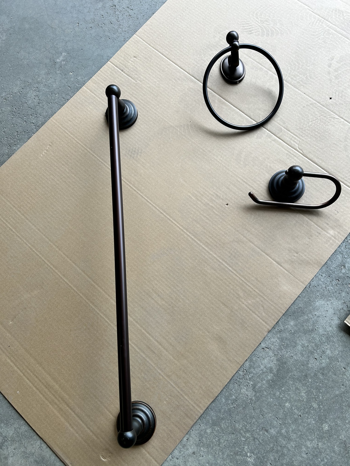 Bathroom Towel Holders - photo 2