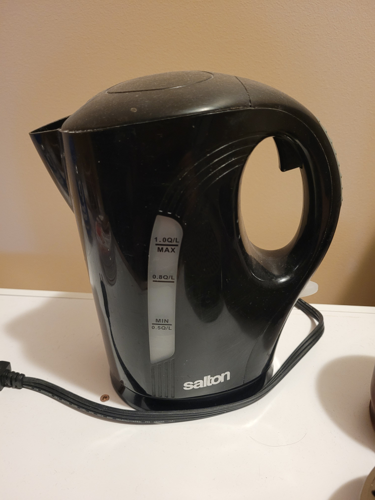 Salton Electric Kettle