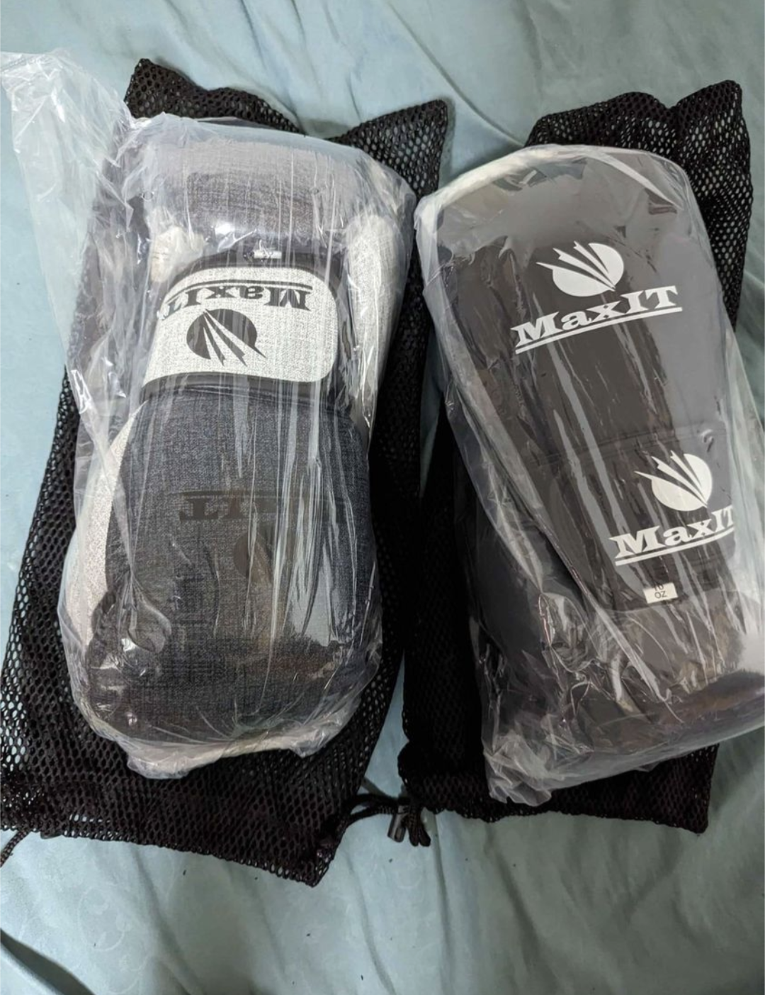 boxing gloves for men, women 💰