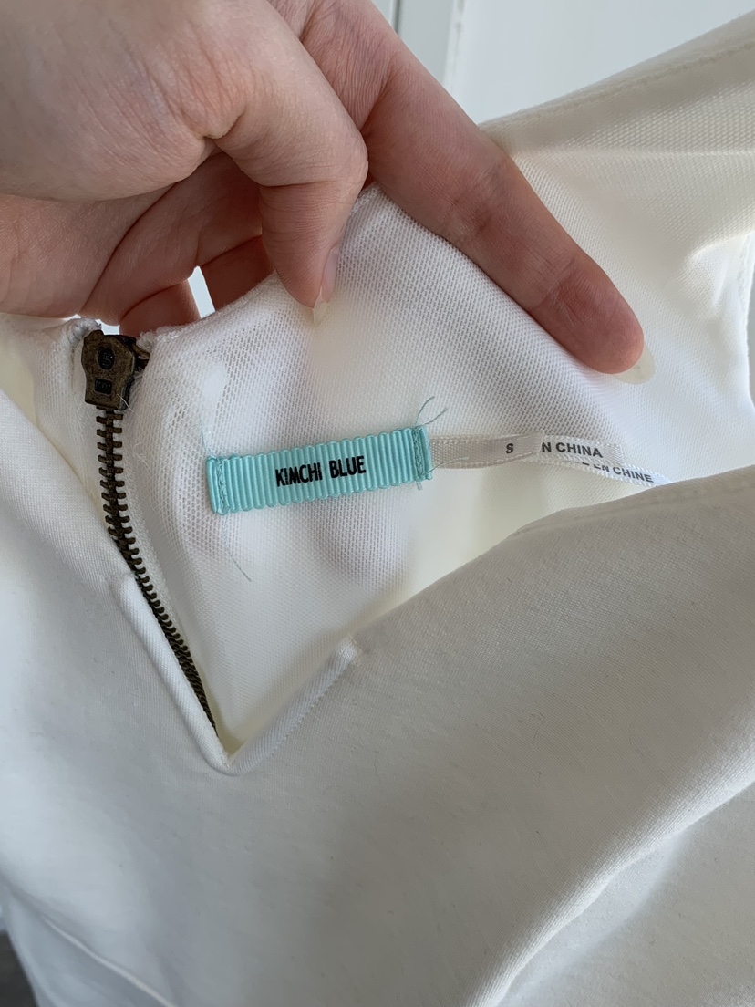 🪩White Flare Dress 🤍 image indicator(3)