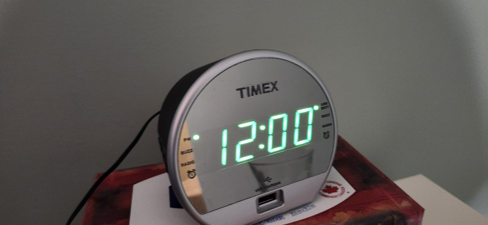 Timex Clock Radio - photo 2