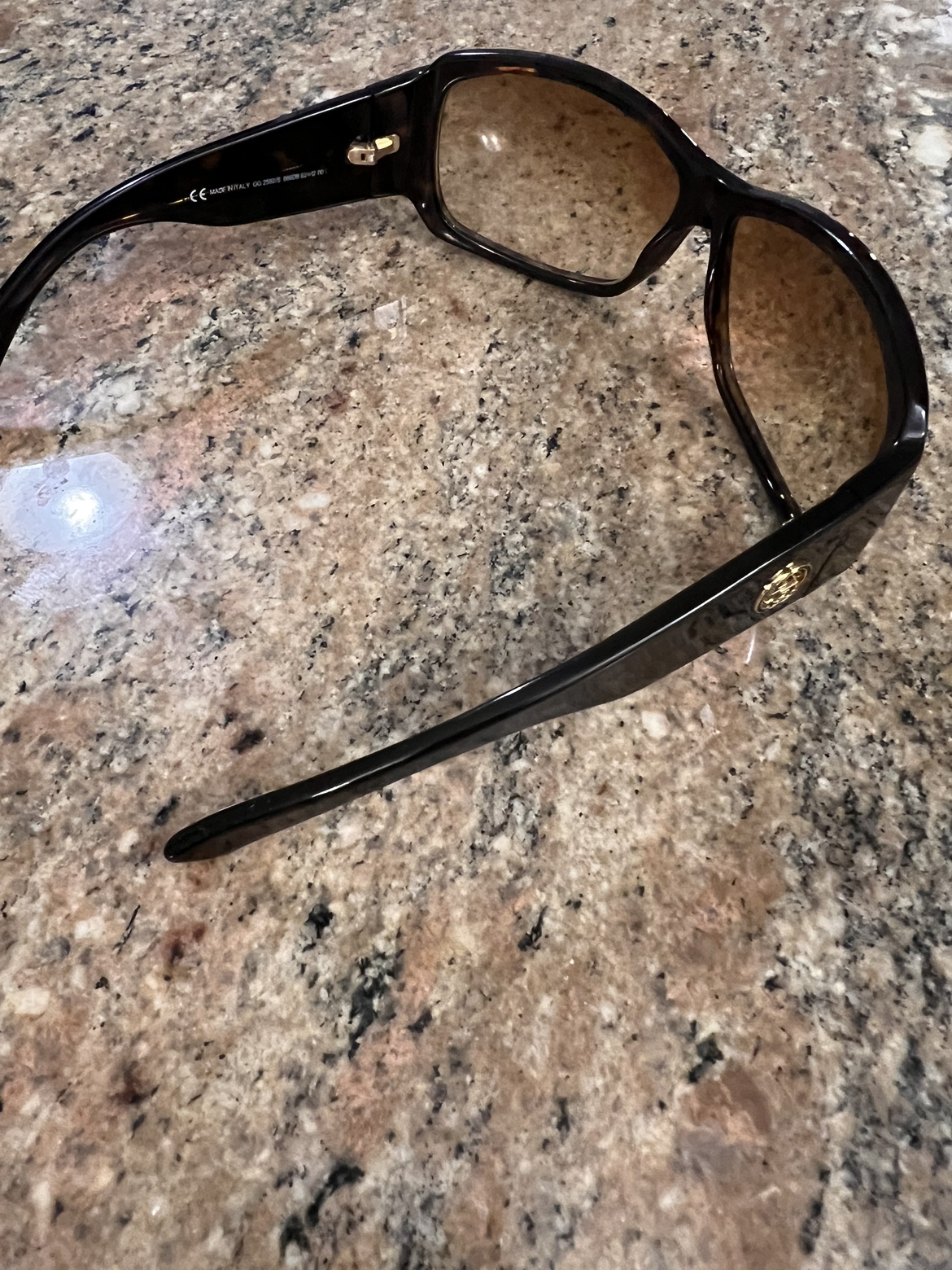 Gucci Sunglasses - photo 2