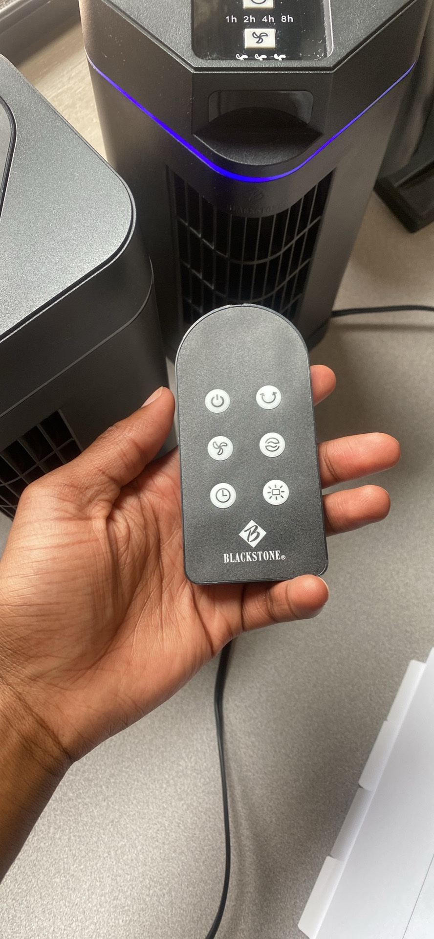 Fan with remote - photo 3