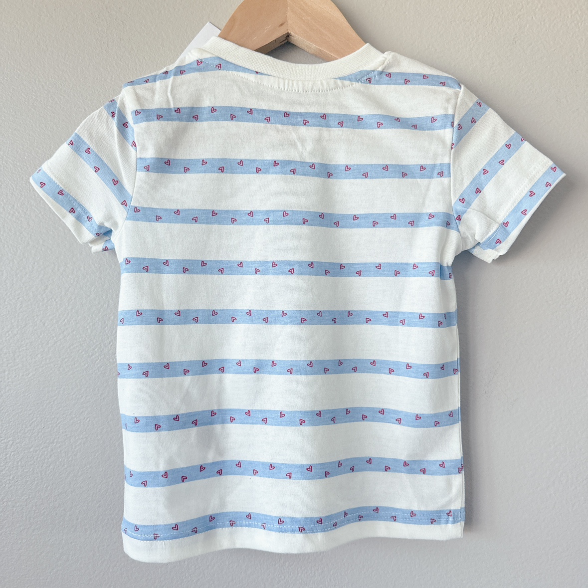 Striped and Heart Print Baby T-Shirt New with tags! image indicator(5)