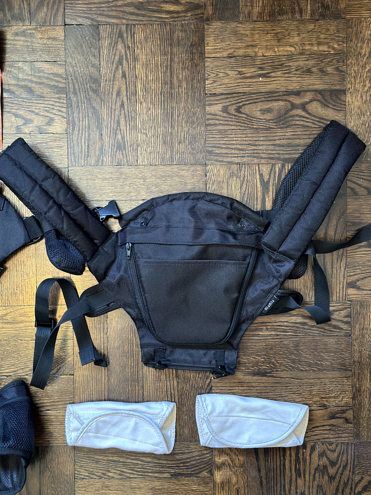 MiaMily Hipster Hip Seat Baby Carrier - photo 2