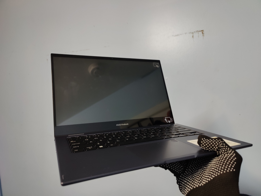 ASUS VivoBook Go 14 Flip Thin and Light 2-in-1 Laptop image indicator(2)