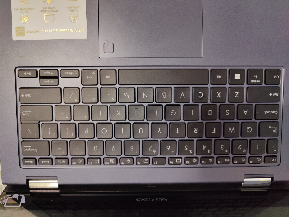 ASUS VivoBook Go 14 Flip Thin and Light 2-in-1 Laptop image indicator(3)