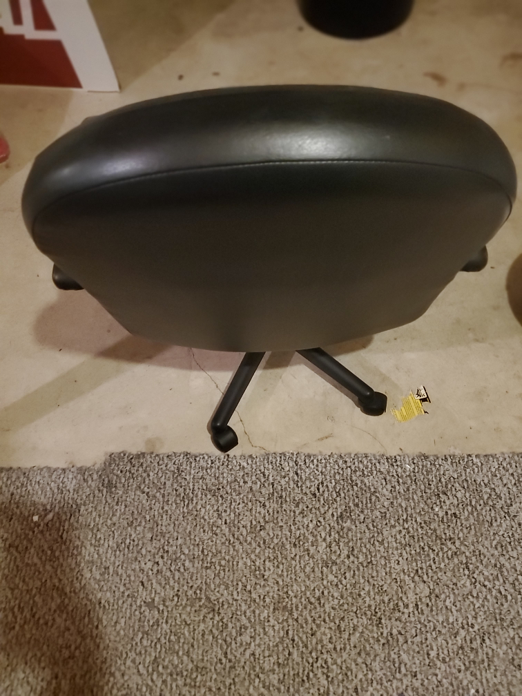 Office Chair - photo 2