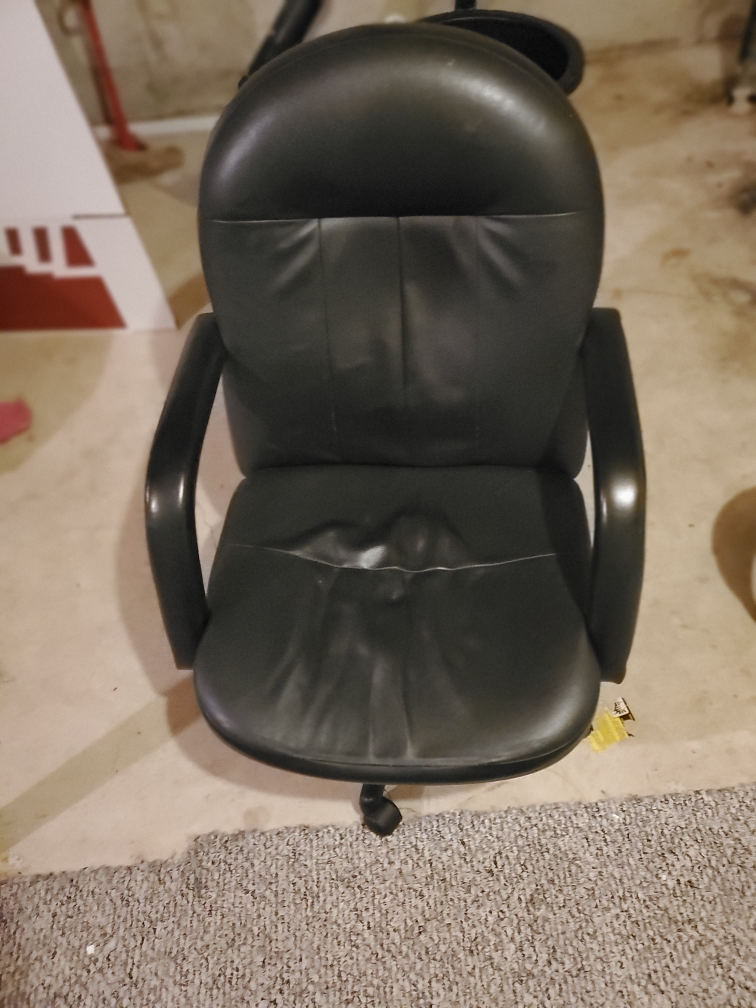 Office Chair - photo 4
