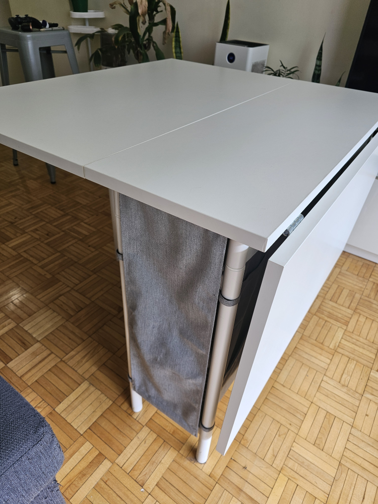 IKEA white foldable table - photo 4