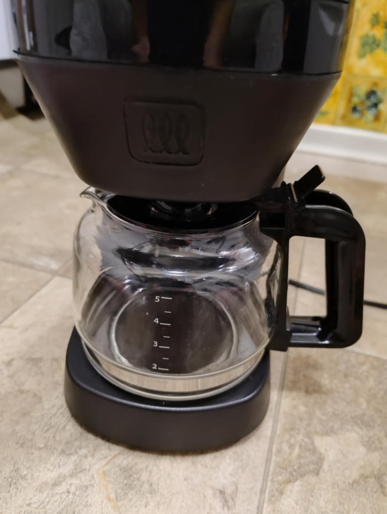 small coffee maker , never used , thumbnail