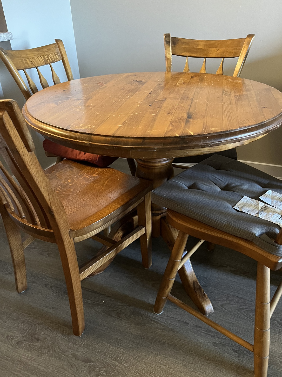 Wooden Circle Dining set 4 Chair