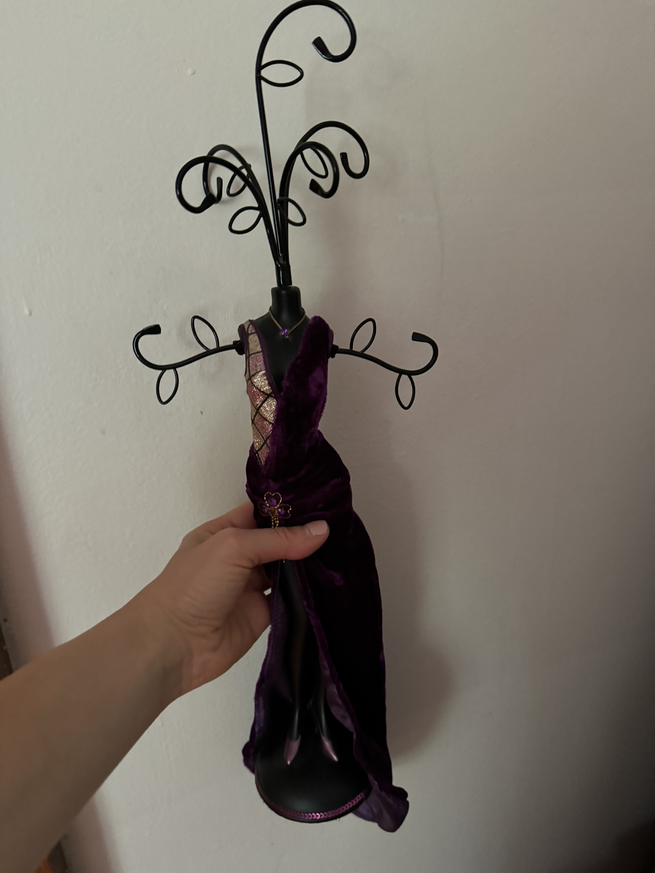 Purple Velvet Jewellery Stand image indicator(3)