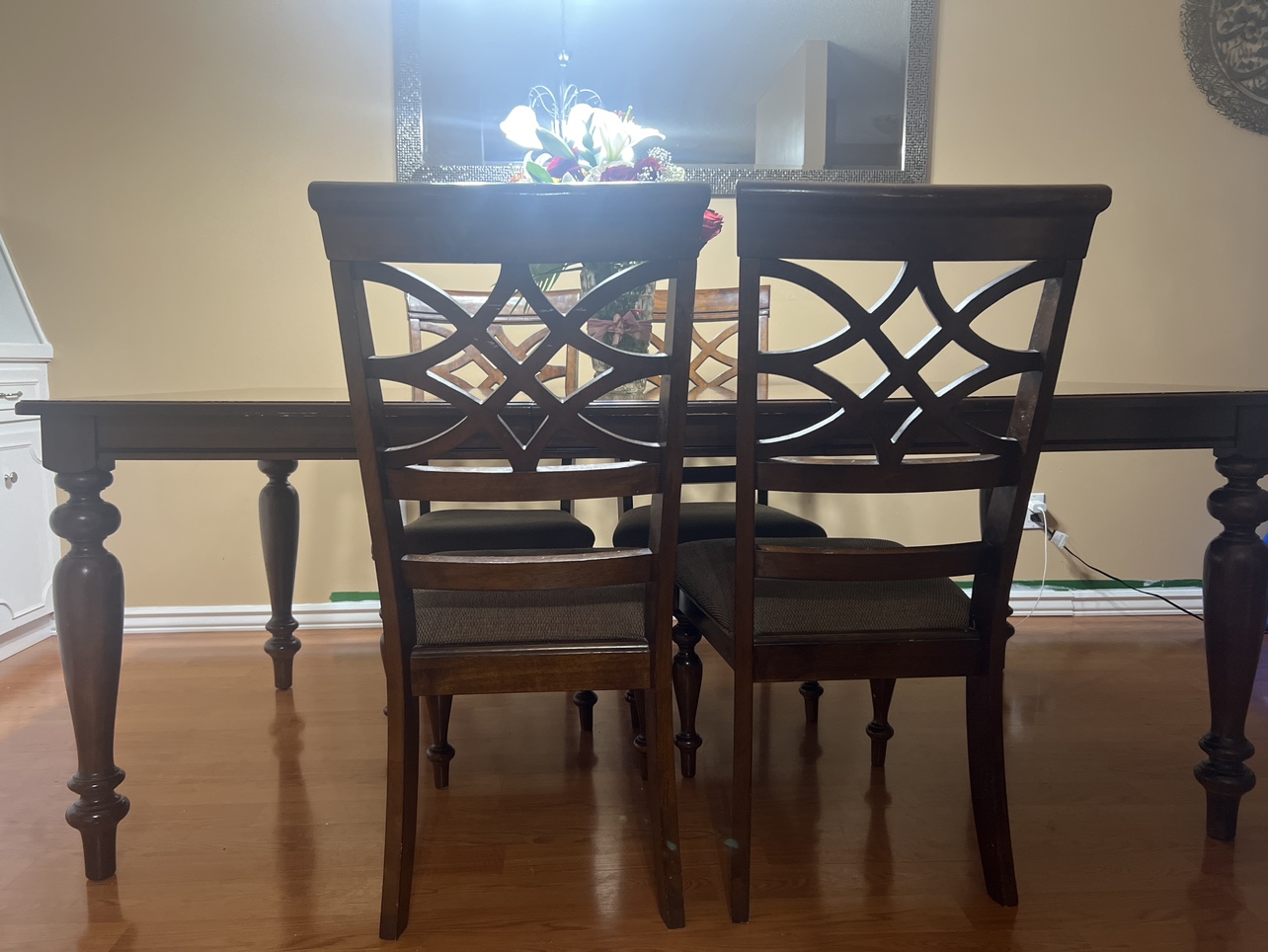 Dining Table and Chairs Set
