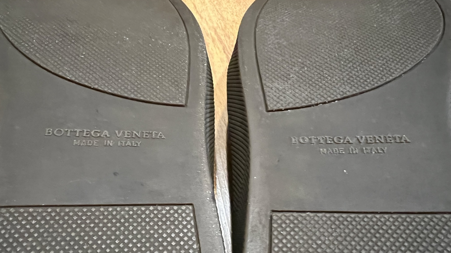 Bottega Veneta Brown Leather Sneakers (Vintage) image indicator(6)