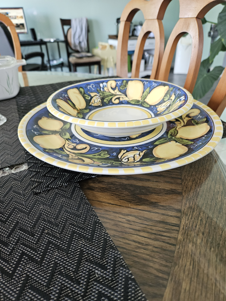 Lemon Design Dinner Plate and Bowl Set image indicator(4)