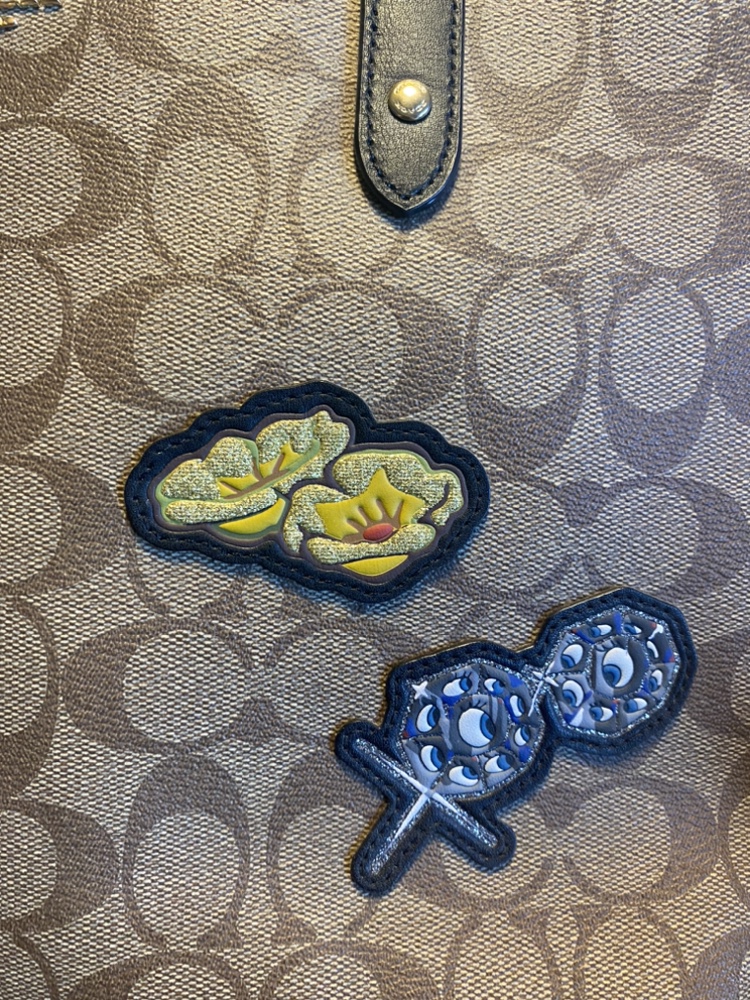 Coach Disney X Signature Tote Bag with Snow White Patches image indicator(2)