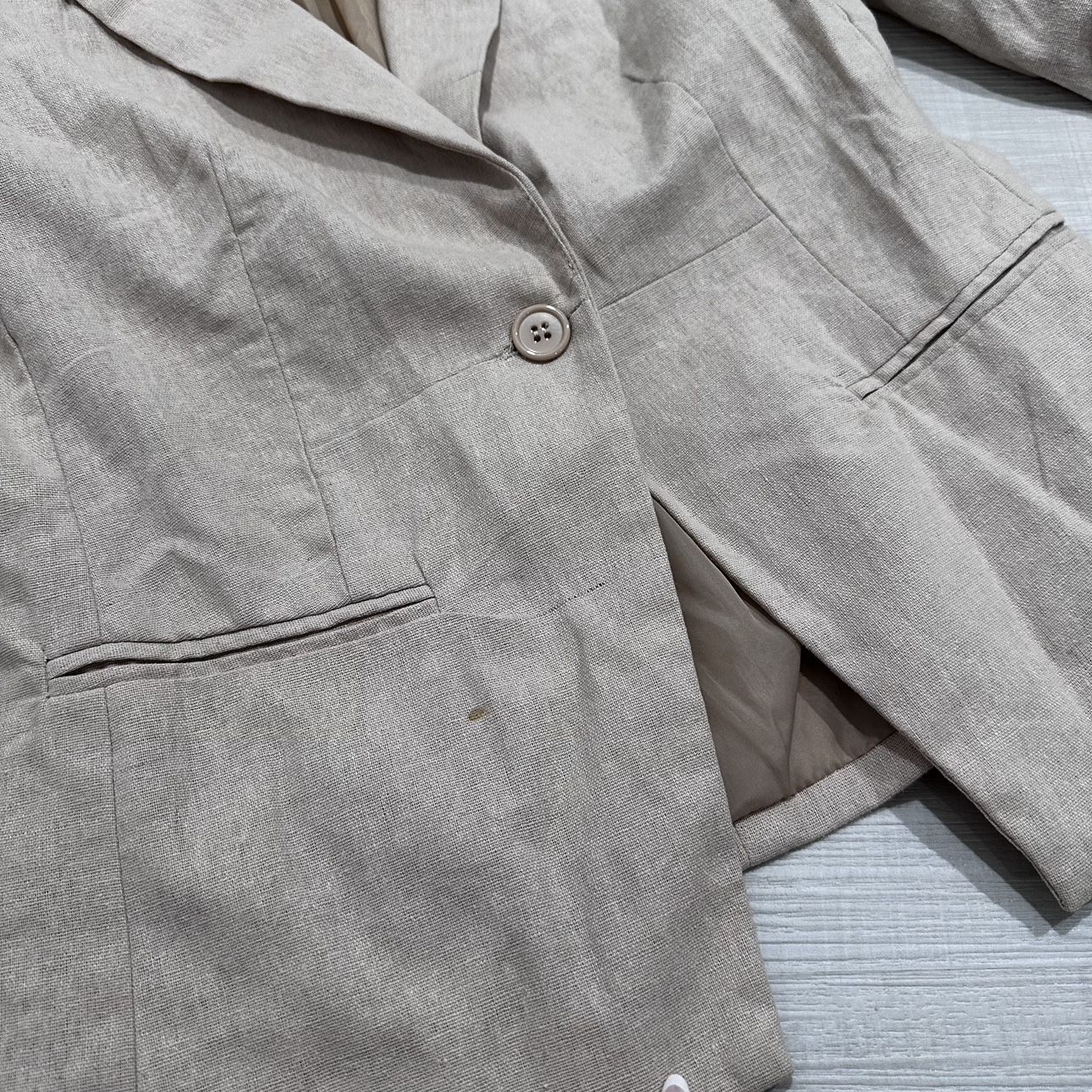 Seductions Beige Shoulder Padded Single Button Blazer image indicator(3)